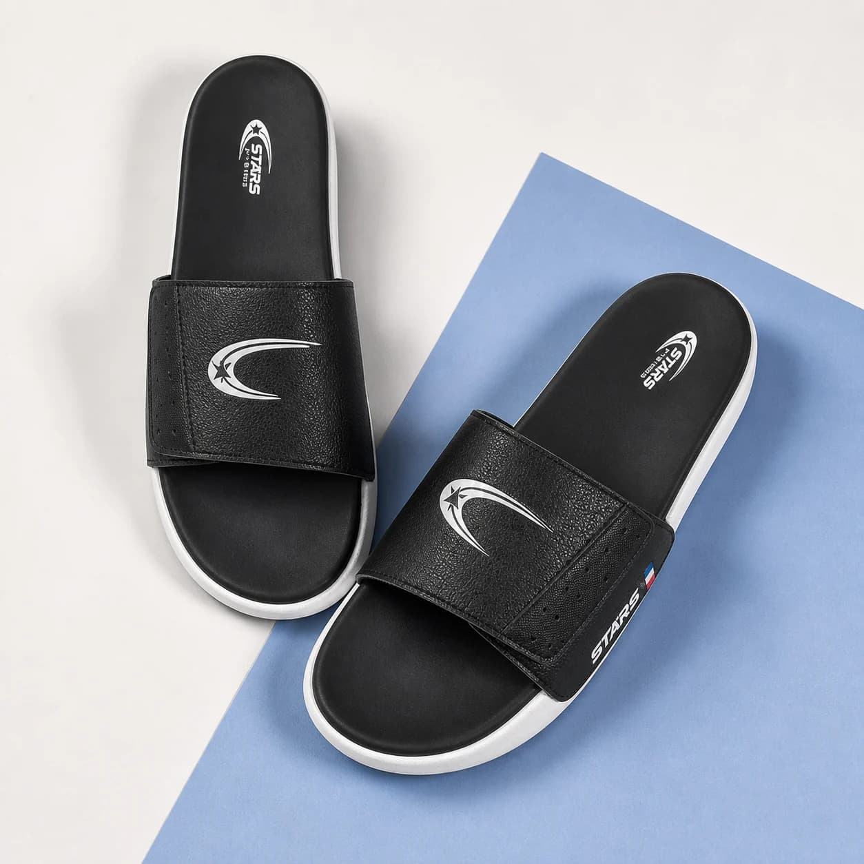 Stars Slide en imagen editorial 2 de Sandalias Stars