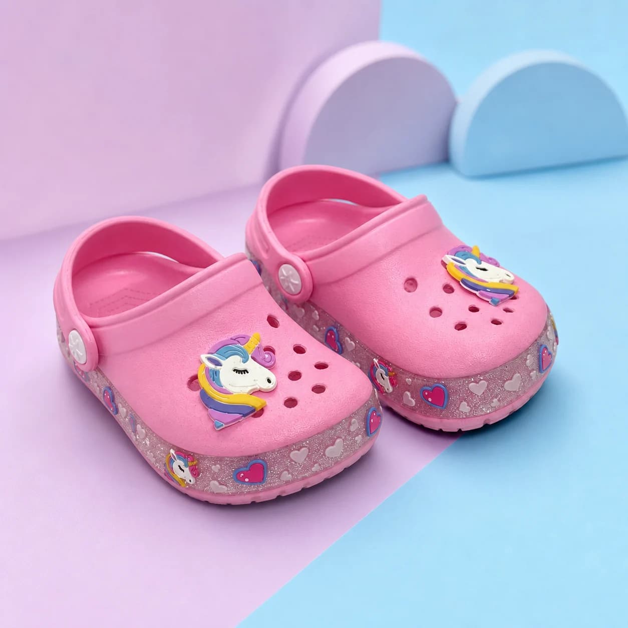 Unicornio en imagen editorial 1 de Sandalias Stars